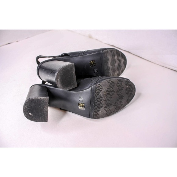 CL By Laundry High Chunky Heel Sandals Peep Toe Cut Out Black Size 9 1/2 - Picture 6 of 6